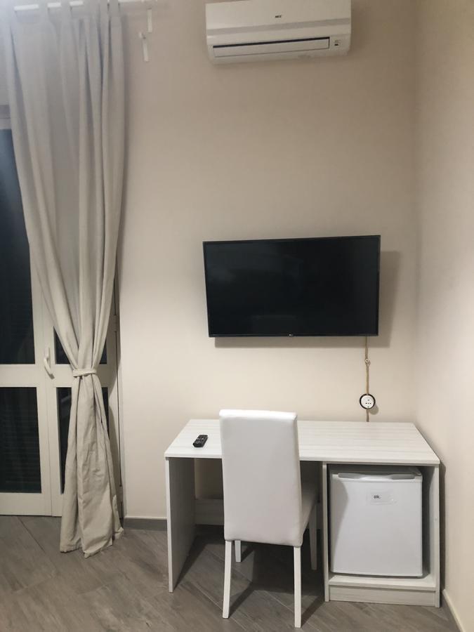 Elena Rooms Taranto Exterior foto