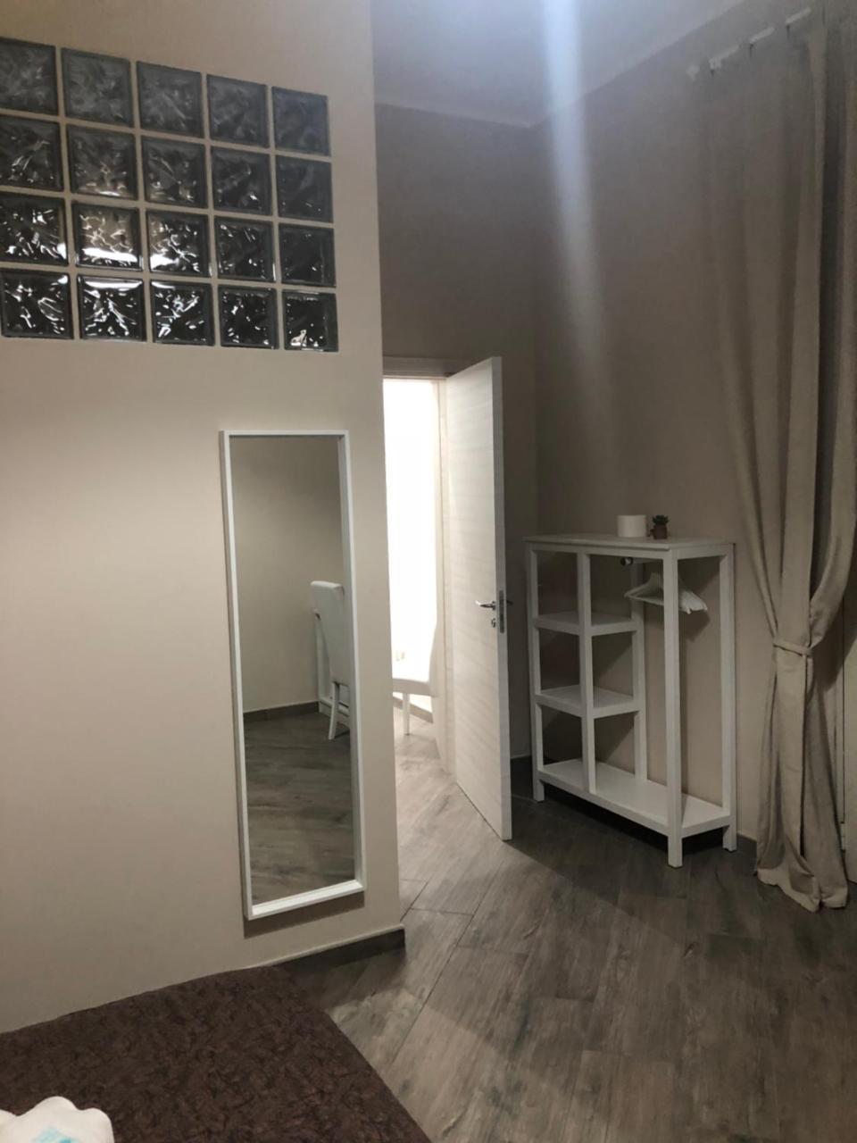 Elena Rooms Taranto Exterior foto